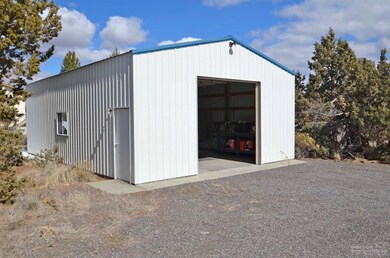 63526 Chaparrel Dr, Bend, OR 97701 - photo 3