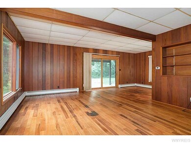 Living Room.