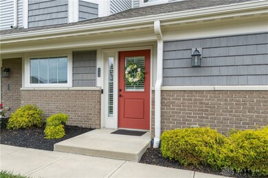 135 Rippling Brook Ln, Springboro, OH 45066 - photo 2