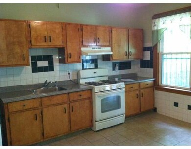 103 Harrishof St unit 1, Dorchester, MA 02121 - photo 2