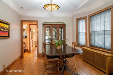 932 S Euclid Ave, Oak Park, IL 60304 - photo 3