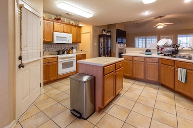 842 Belle Rive Dr, Marion, AR 72364 - photo 6