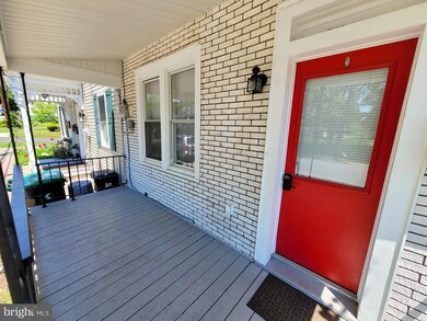 702 N Warren St, Orwigsburg, PA 17961 - photo 6