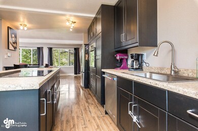 Kitchen_IMG_6610-SMALL