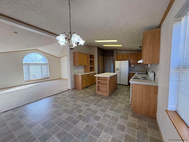 3711 Rawlins St, Cheyenne, WY 82001 - photo 4