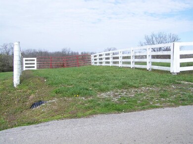 200 Cole Rd, Harrodsburg, KY 40330 - photo 2