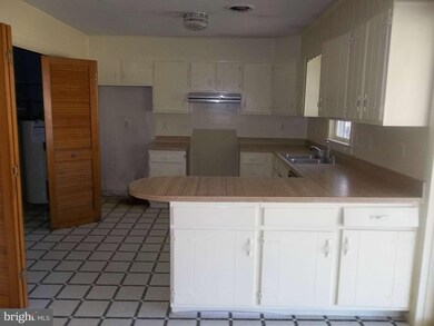 3896 Clora Dorsey Rd, Trappe, MD 21673 - photo 4