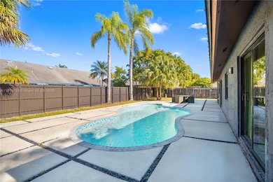 841 NE 205th St, Miami, FL 33179 - photo 6