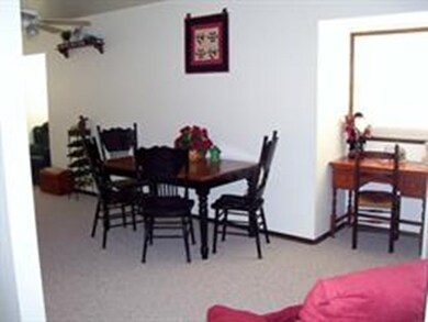 15 S Holden Rd unit 2, Warwick, MA 01378 - photo 5