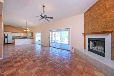 49018N13thave003