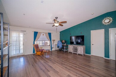 4166 S Jasmine Ave, Yuma, AZ 85365 - photo 4