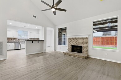 11022 Collingswood Dr, La Porte, TX 77571 - photo 7