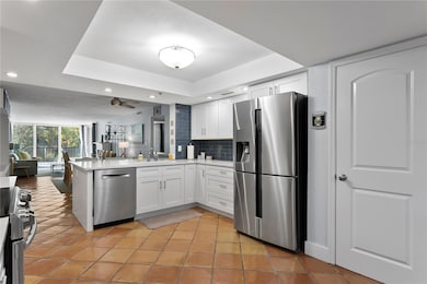 One Laurel Place Condominiums unit 212, Tampa, FL 33602 - photo 3