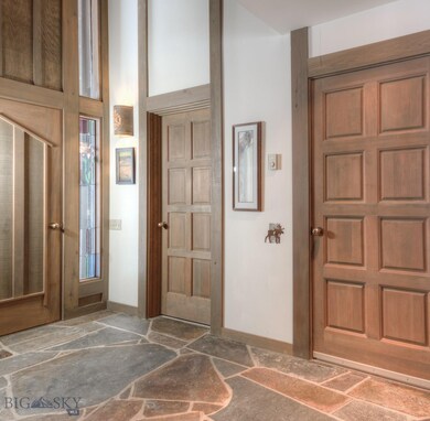 401 Twin Antler Dr, Gallatin Gateway, MT 59730 - photo 6