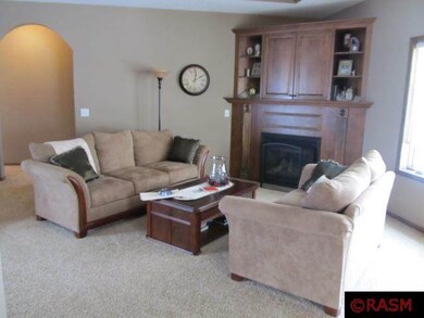 408 Woodhaven Ln, Mankato, MN 56001 - photo 7