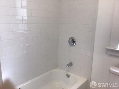 1324 Vallejo St, San Francisco, CA 94109 - photo 5