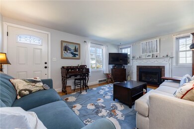98 Old Spring Rd, Cranston, RI 02920 - photo 3