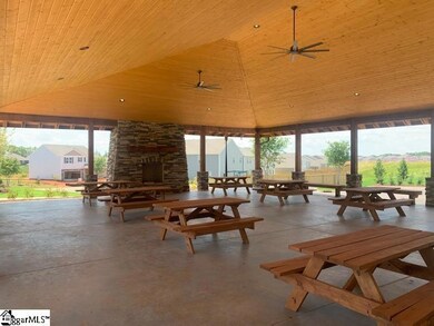 4754 Masterson Ln, Boiling Springs, SC 29316 - photo 4