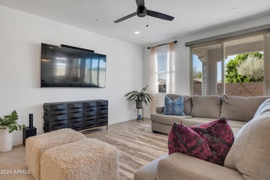 Family Room_3