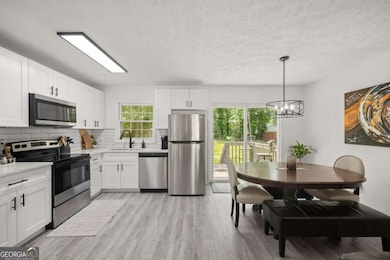 6262 Laurel Wood Trail, Flowery Branch, GA 30542 - photo 7