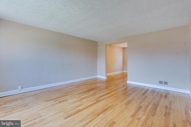 1948 Guy Way, Dundalk, MD 21222 - photo 4