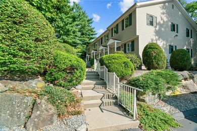 165 Holland St unit 25, Cranston, RI 02920 - photo 2