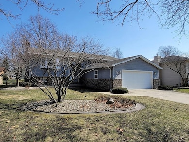 441 N True St, Griffith, IN 46319 - photo 2