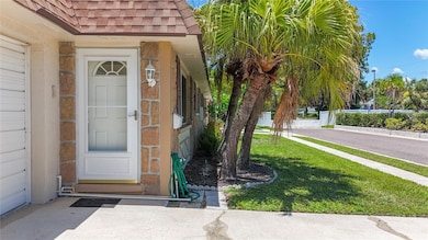 1102 Cara Dr unit 1102, Largo, FL 33771 - photo 2