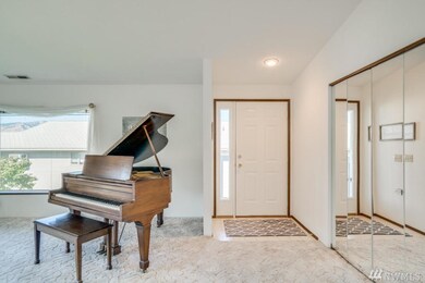 1352 Eastmont Ave unit 1, East Wenatchee, WA 98802 - photo 4