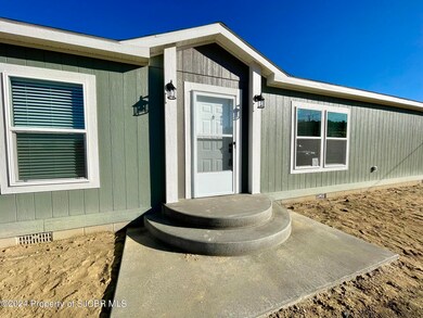 921 Hope Ave, Farmington, NM 87401 - photo 2