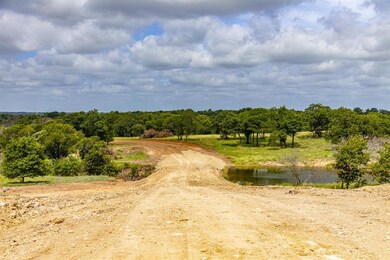 611 Latigo Ct, Weatherford, TX 76088 - photo 2