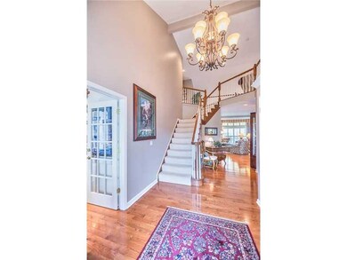 Entry/Foyer.