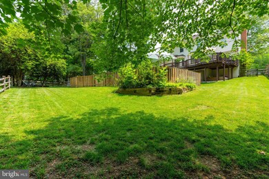 7756 Northedge Ct, Springfield, VA 22153 - photo 5