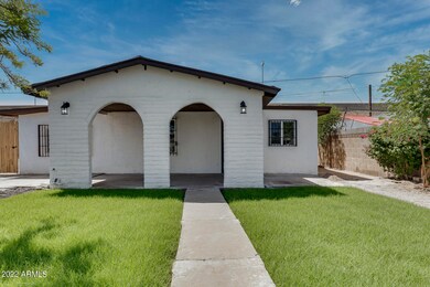 05_1129WApacheAveMLS05_mls