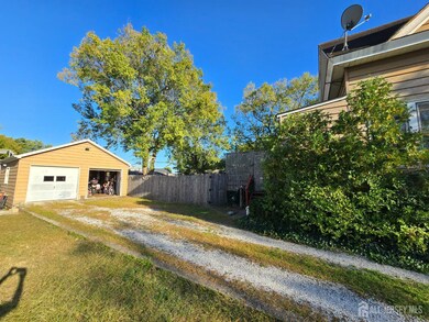 112 Creek Rd, Keansburg, NJ 07734 - photo 2