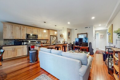 104 Prince St unit 1, Boston, MA 02113 - photo 4