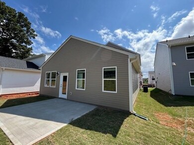 4059 Bromfield Way, Boiling Springs, SC 29316 - photo 2