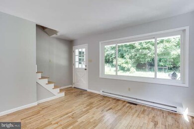 19328 Garretts Mill Rd, Knoxville, MD 21758 - photo 5