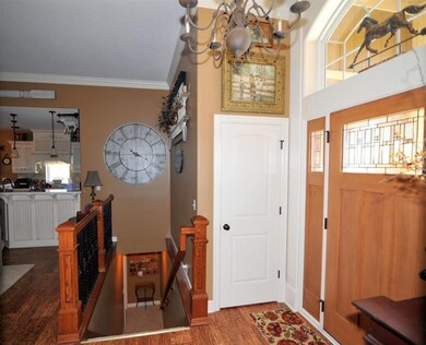 Entry / Stairs to Basement
