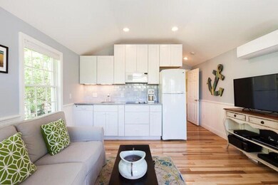 19 Brewster St unit F, Provincetown, MA 02657 - photo 2