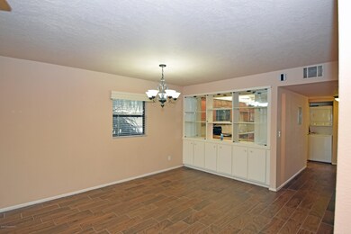 OPEN TO THE KITCHEN!