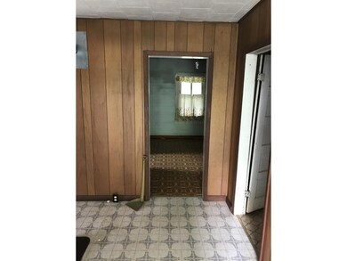 913 Hopson St, Johnson City, TN 37601 - photo 4