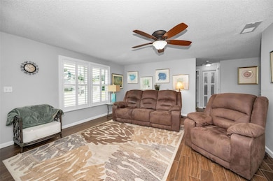 646 Timber Bay Cir W, Oldsmar, FL 34677 - photo 7