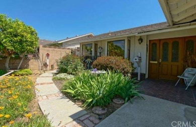 Path to the backyard