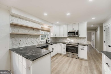 3321 Elm Creek Dr NW, Marietta, GA 30064 - photo 2