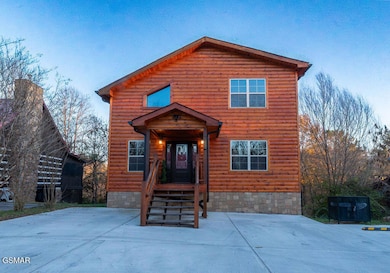 1010 Walini Way, Sevierville, TN 37876 - photo 4