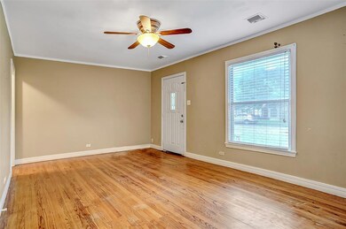 1305 W Day St, Denison, TX 75020 - photo 7