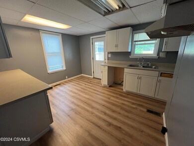 734 Center St, Bloomsburg, PA 17815 - photo 7