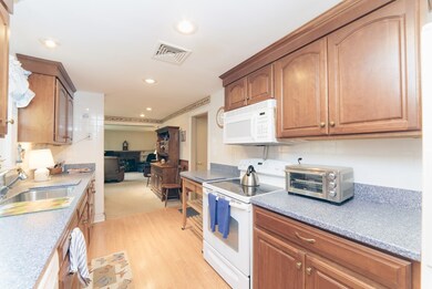 105 Charles Diersch St, East Weymouth, MA 02189 - photo 4