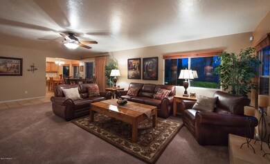 Family room-3